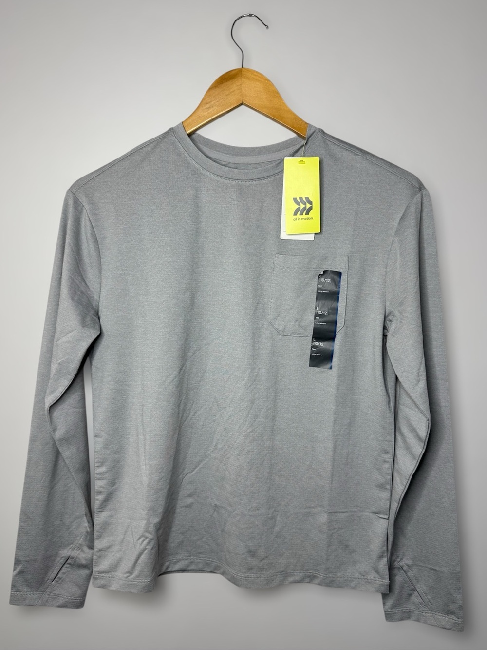 New all in motion Gray Long-Sleeve Pocket Tee Thumbholes Quick Dry Size